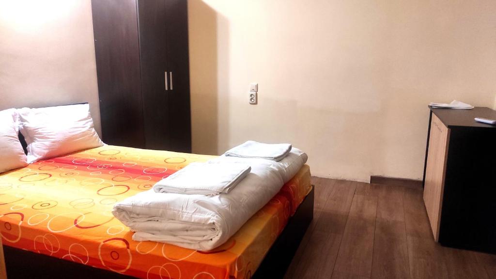 A bed or beds in a room at ApartmentDanny