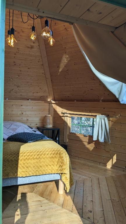 Postel nebo postele na pokoji v ubytování Gîte de groupe nature proche Nancy