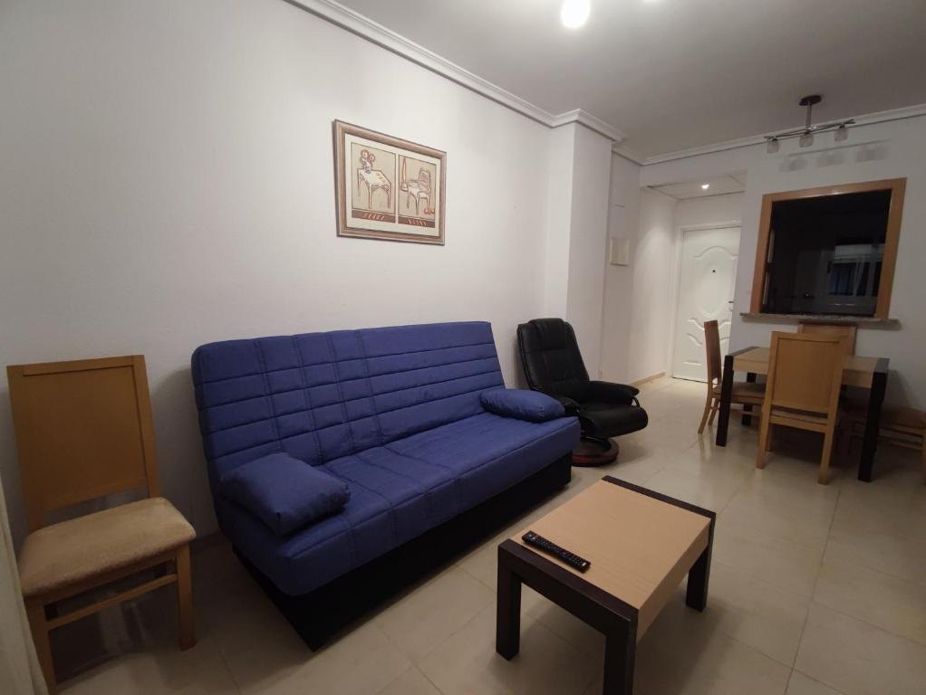 Posezení v ubytování Apartamento acogedor en Magic World, Torre la Sal