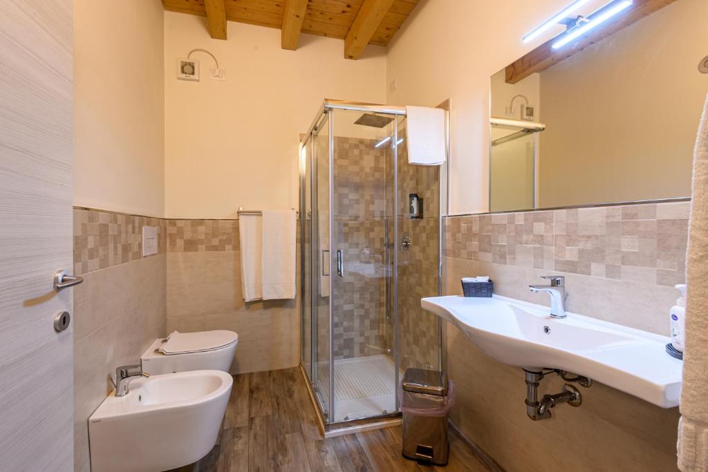 Łazienka w obiekcie il Glicine B&B RISTORANTE