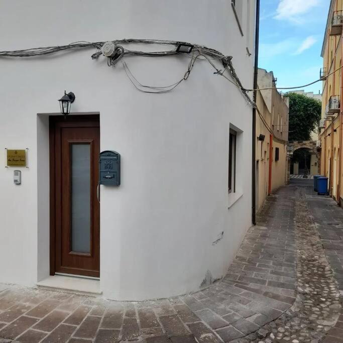 Casa al Corso a Sant'Antioco - Lussuoso appartamento centrale
