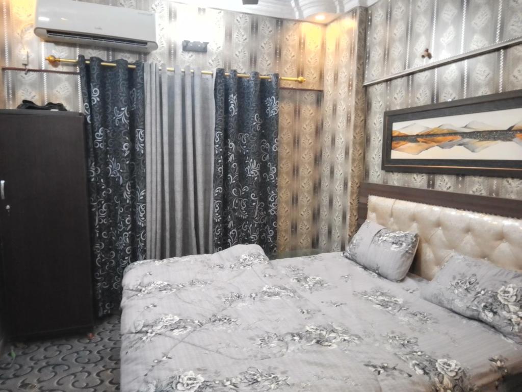 Two Bedrooms Furnished Apartment With Kitchen, Karachi (updated prices