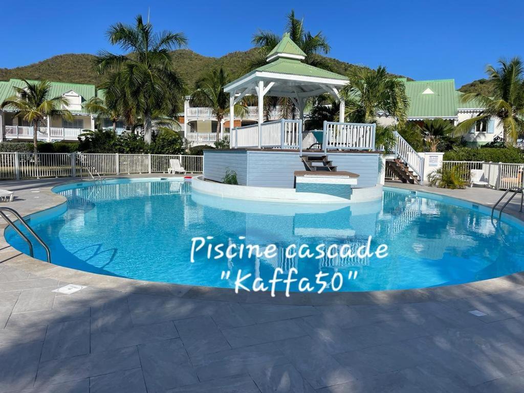 Bazén v ubytování Kaffa50 - Plage & 3Piscines - Anse Marcel nebo v jeho okolí