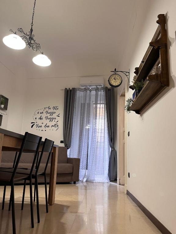 A seating area at NicAnto's Home