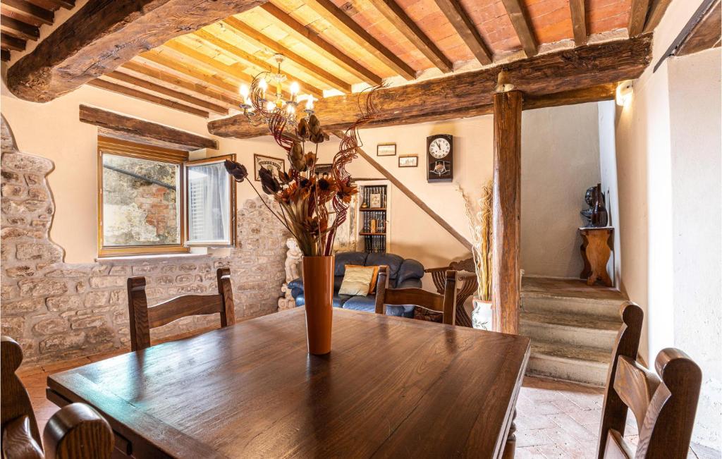 Fotografia z galérie ubytovania 3 Bedroom Cozy Home In Sorana v destinácii Aramo