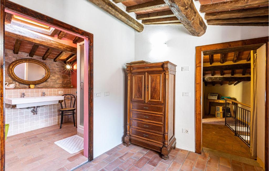 Fotografia z galérie ubytovania 3 Bedroom Cozy Home In Sorana v destinácii Aramo
