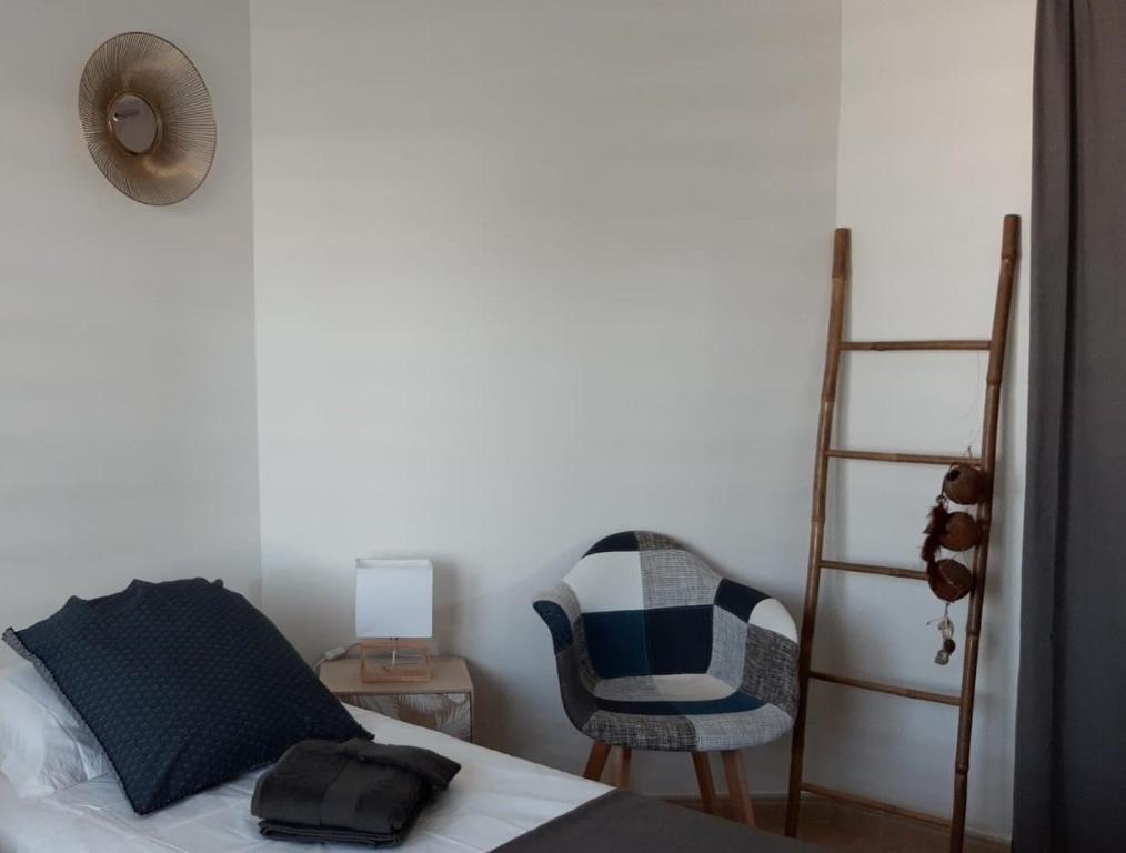 Posezení v ubytování T3 Spacieux aux 3 ILETS Terrasse Vue Mer
