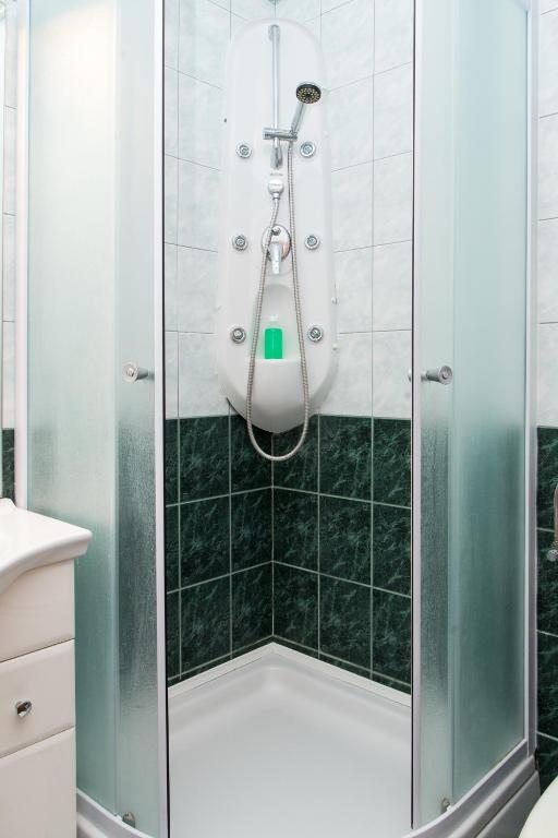 Kúpeľňa v ubytovaní Apartments Lepur