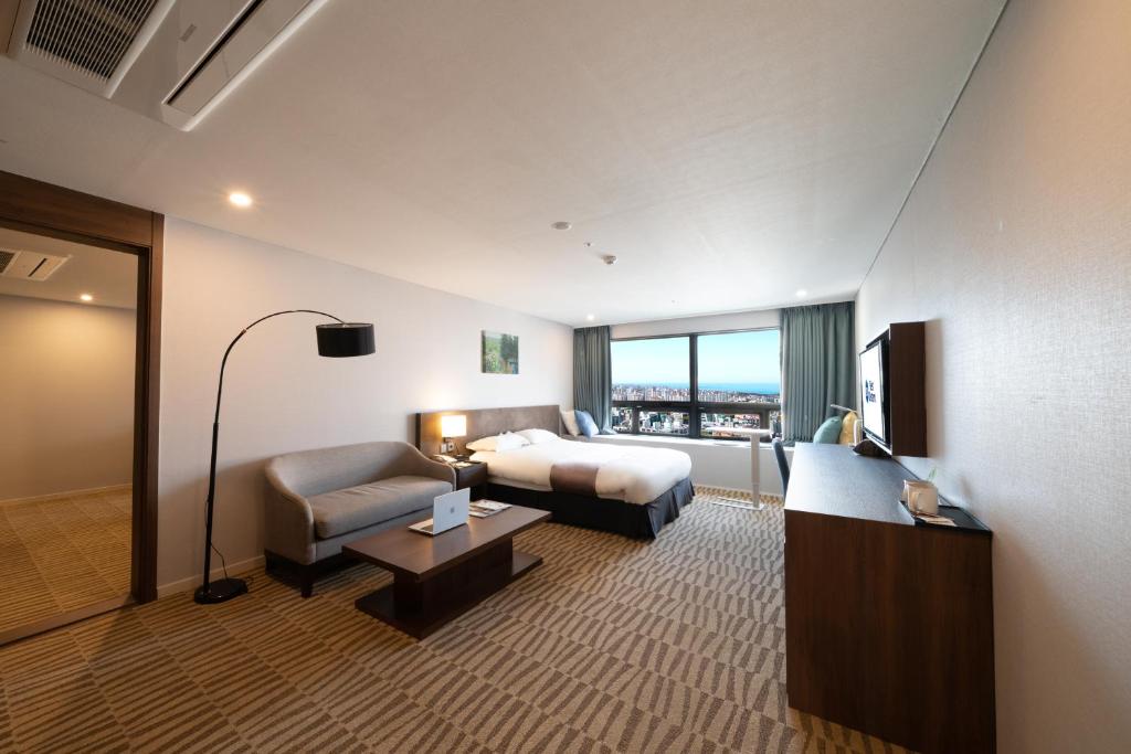 Best Western Jeju Hotel - Connecting Room