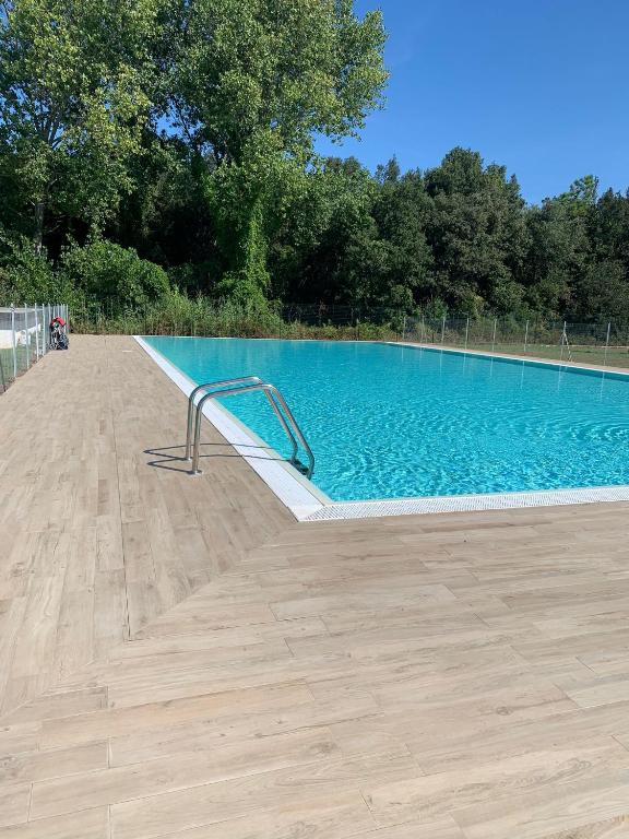 The swimming pool at or close to trilocale nr 8