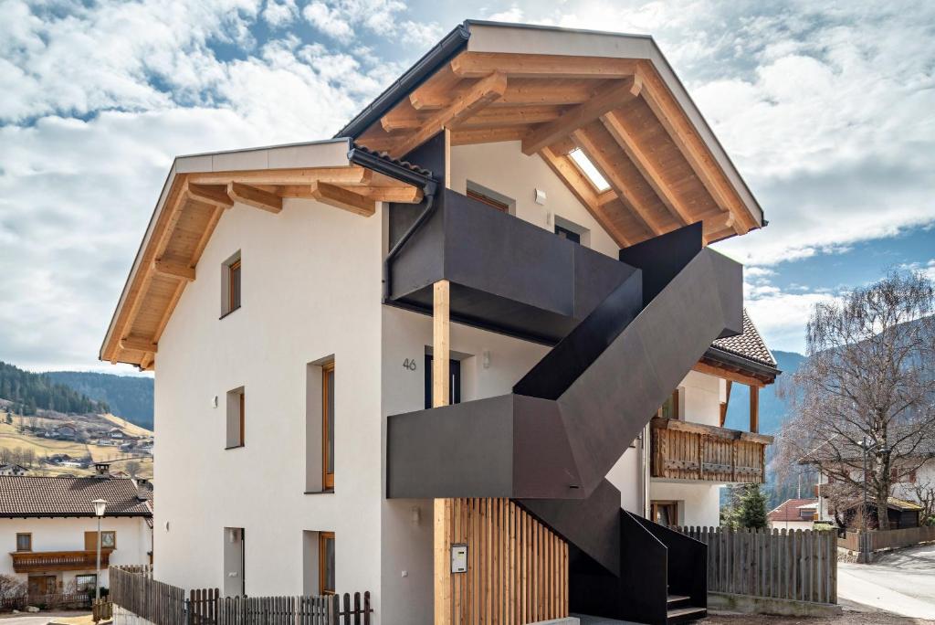 Budova, v ktorej sa apartmán nachádza