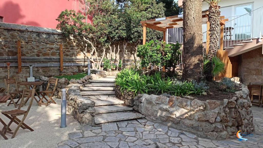 A garden outside Baia di Luna