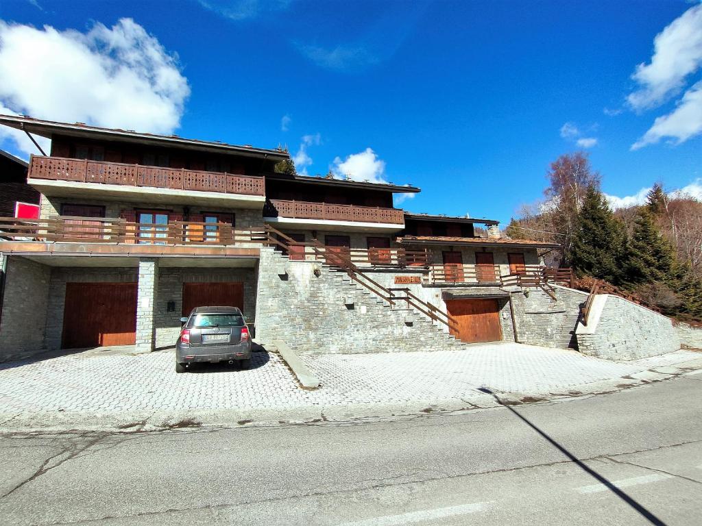 Budova, kde se apartmán nachází