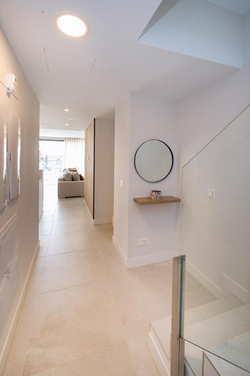 Posteľ alebo postele v izbe v ubytovaní Marbella Deluxe duplex con piscina privada
