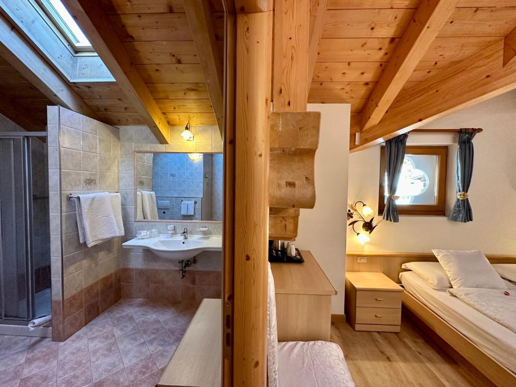 Koupelna v ubytování B&B Cèsa Planber Mountain View BIKE FRIENDLY