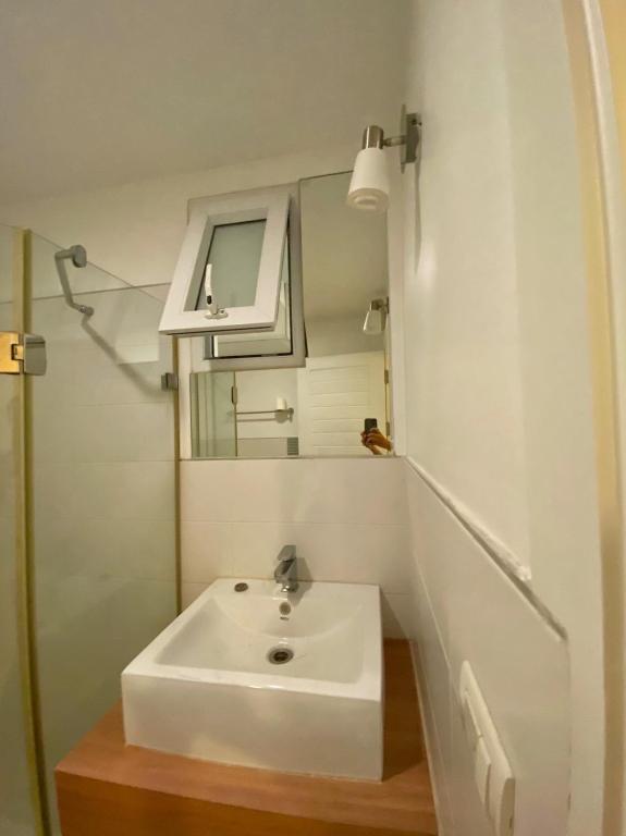 Hill Side Karon Kata Beach Condo - Apartamento Superior