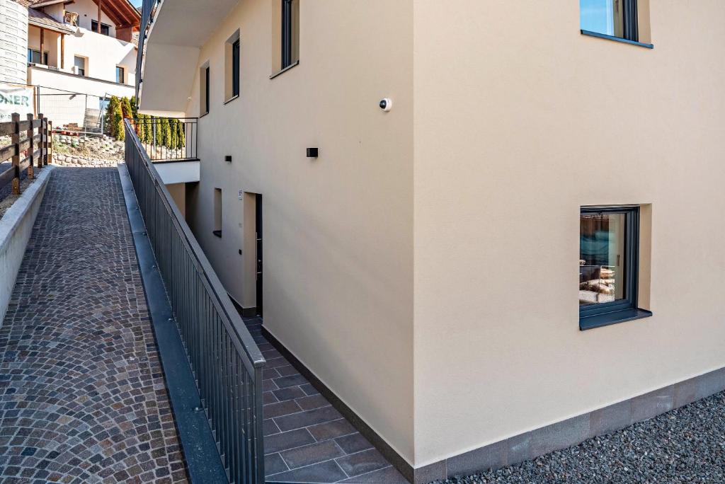Budynek, w którym mieści się apartament