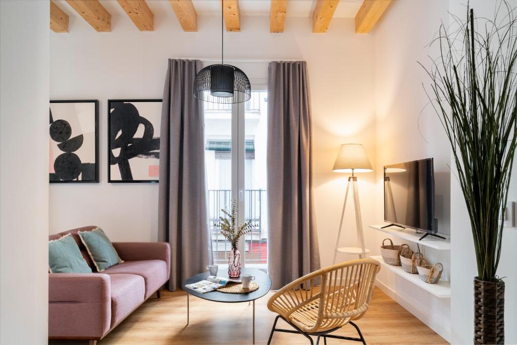 Lola 14 Suite Apartment - Estudio Con Balcón
