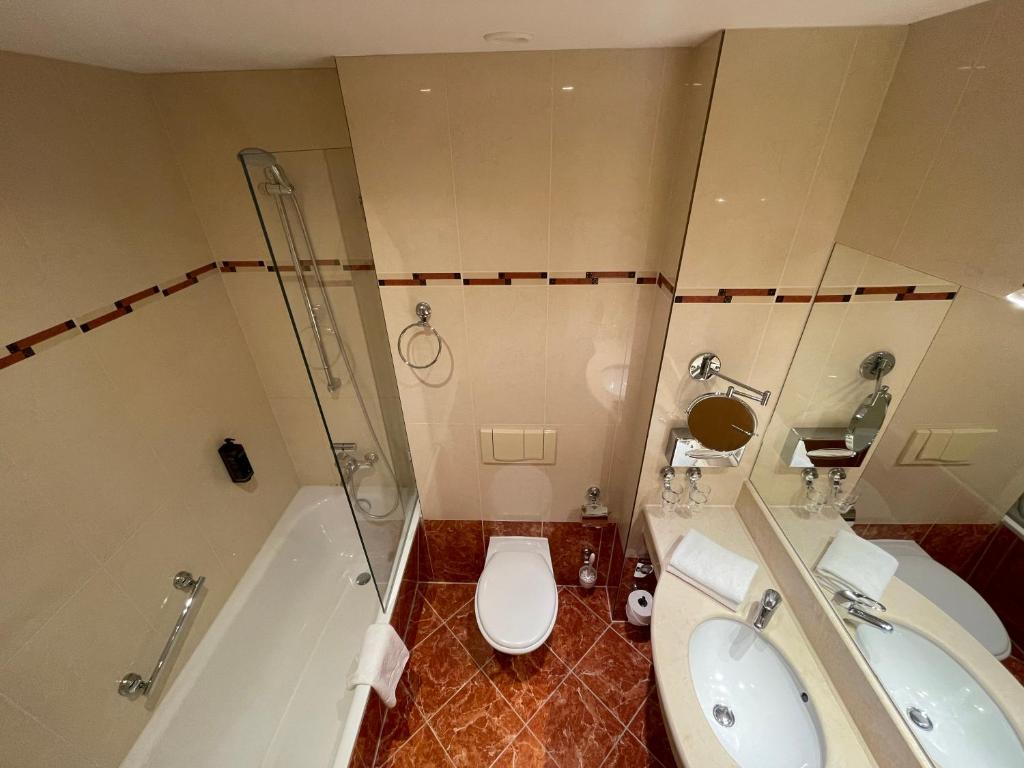 Hotel Chateau Kurfürstendamm - Resim 8