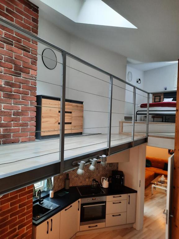 Exclusive Art Apartment - 13