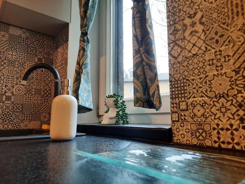 Exclusive Art Apartment - 6