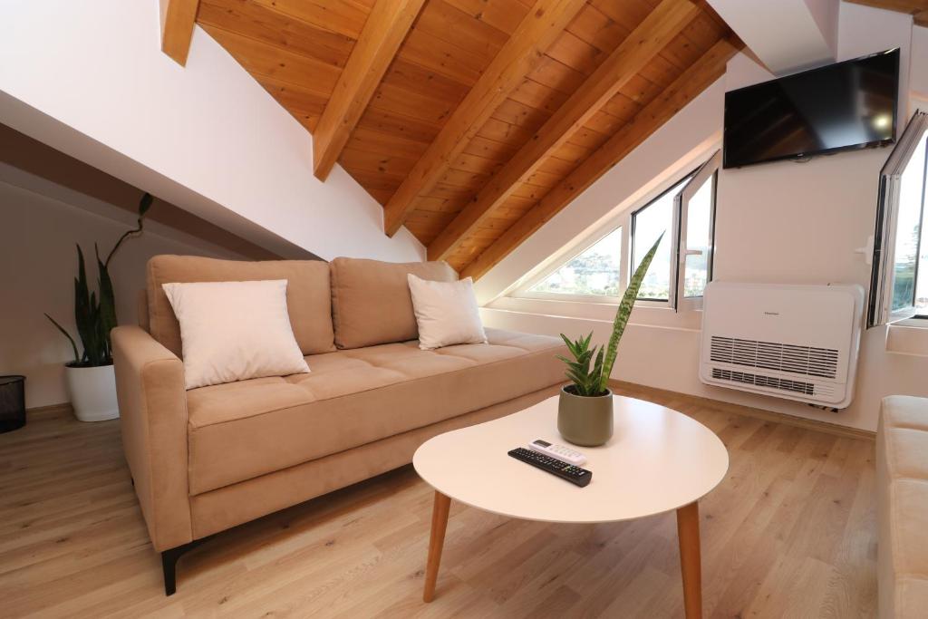 Fegi Rooms - Image 5