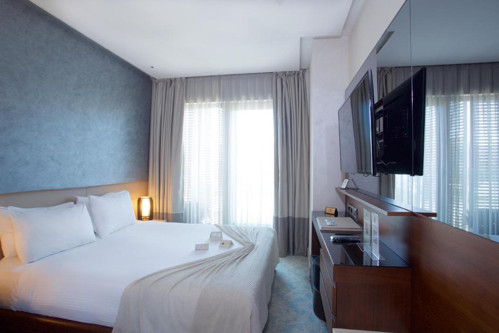 Dosso Dossi Hotels & Spa Downtown - 