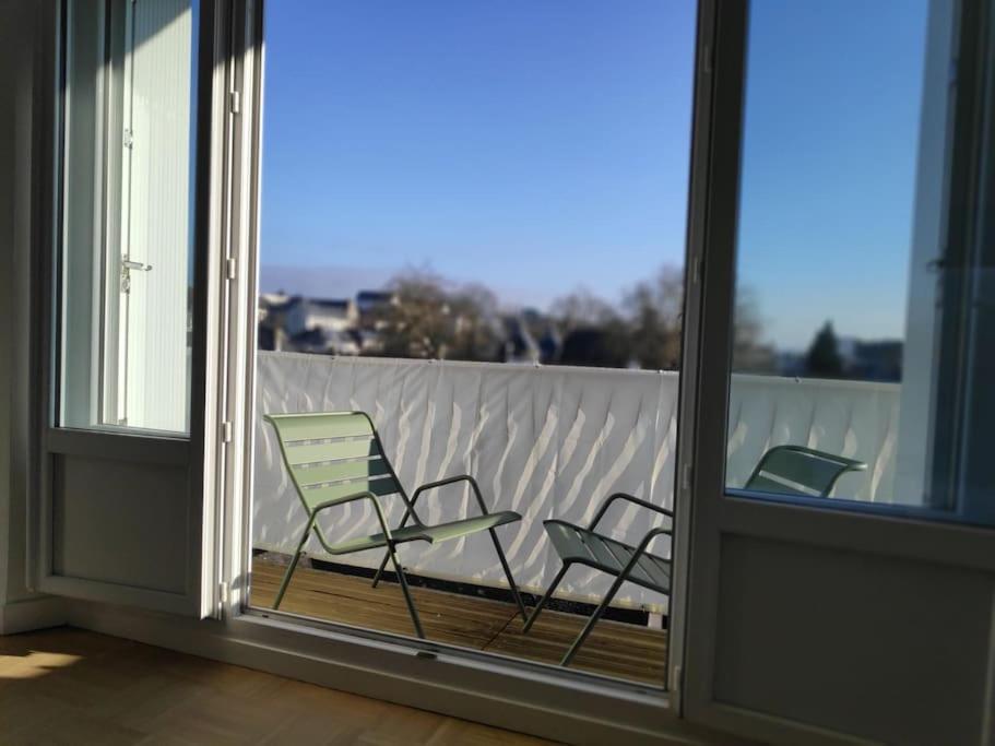 En balkon eller terrasse på QUIMPER hyper centre T2 balcon Lumineux Calme
