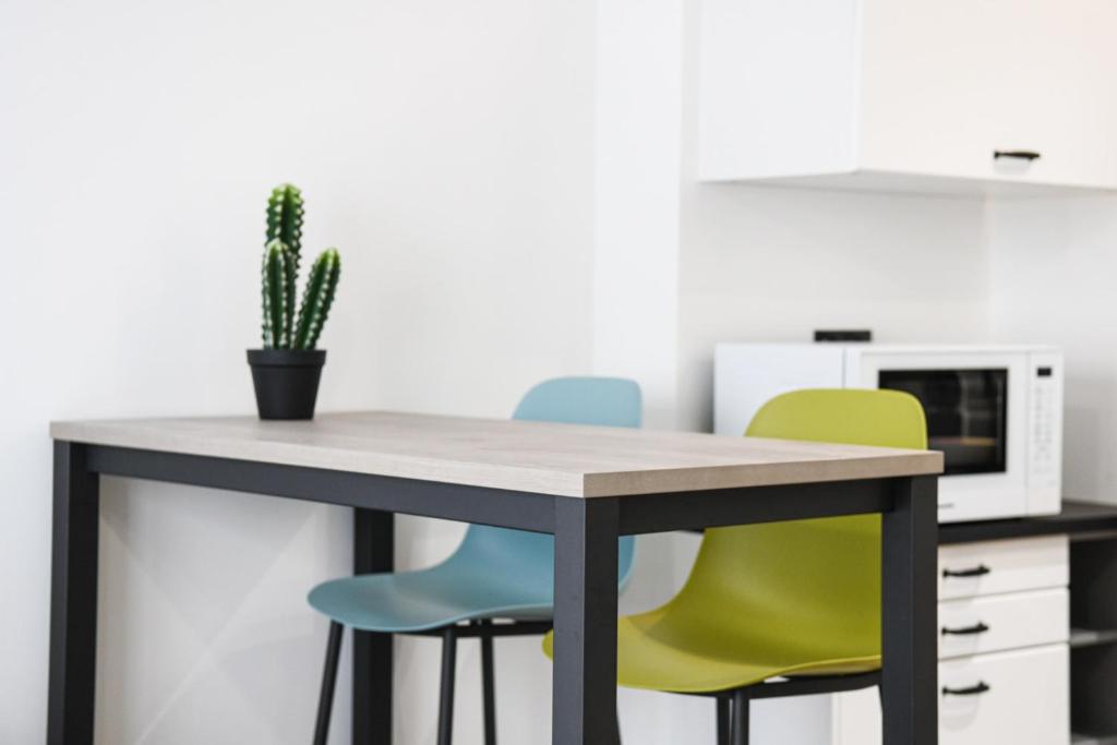 Fotografia z galérie ubytovania Studio sur le Vieux-Port idéal pour 2 personnes v destinácii Marseille