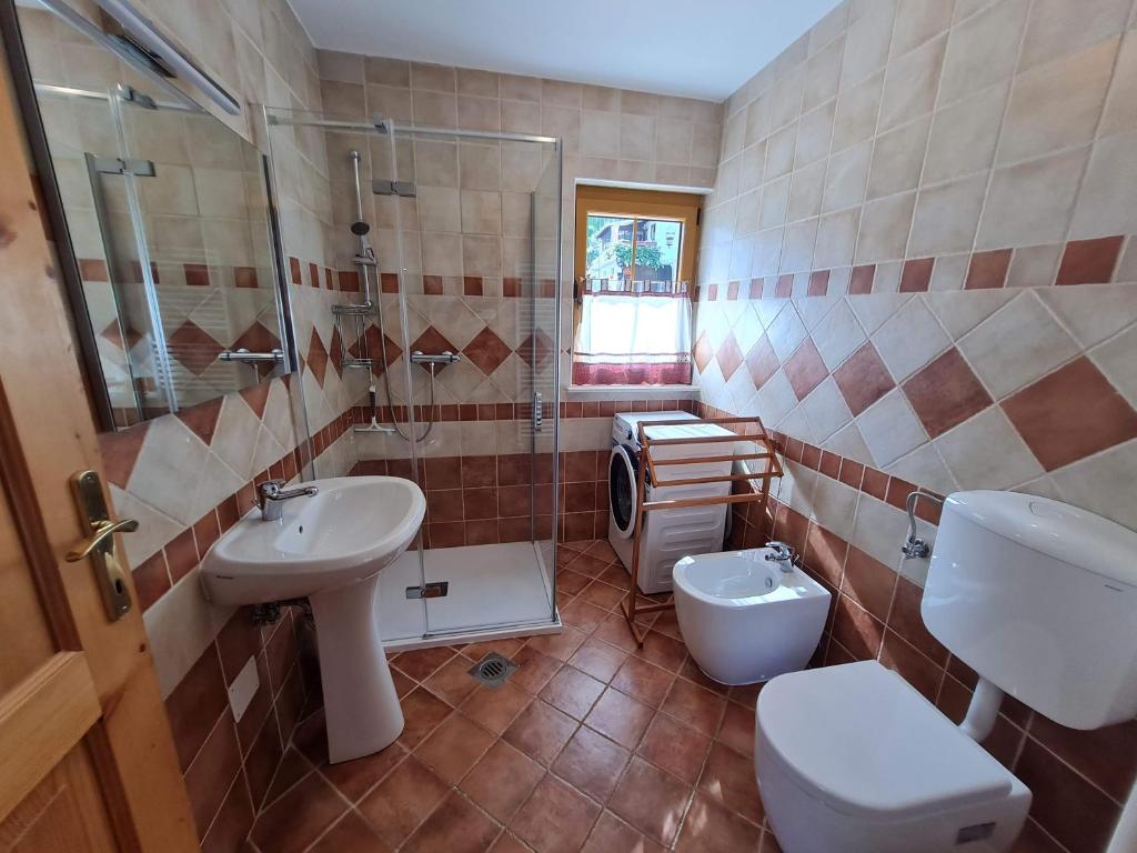 Koupelna v ubytování Apartments Karmen