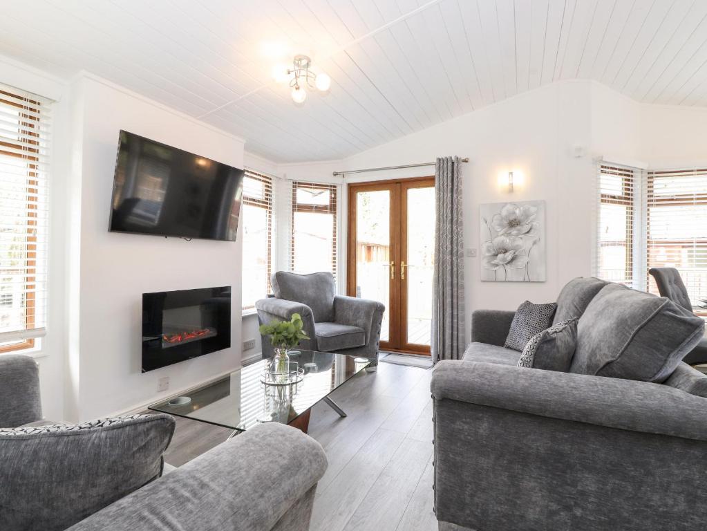 Keswick Court 2, Windermere (updated prices 2024)