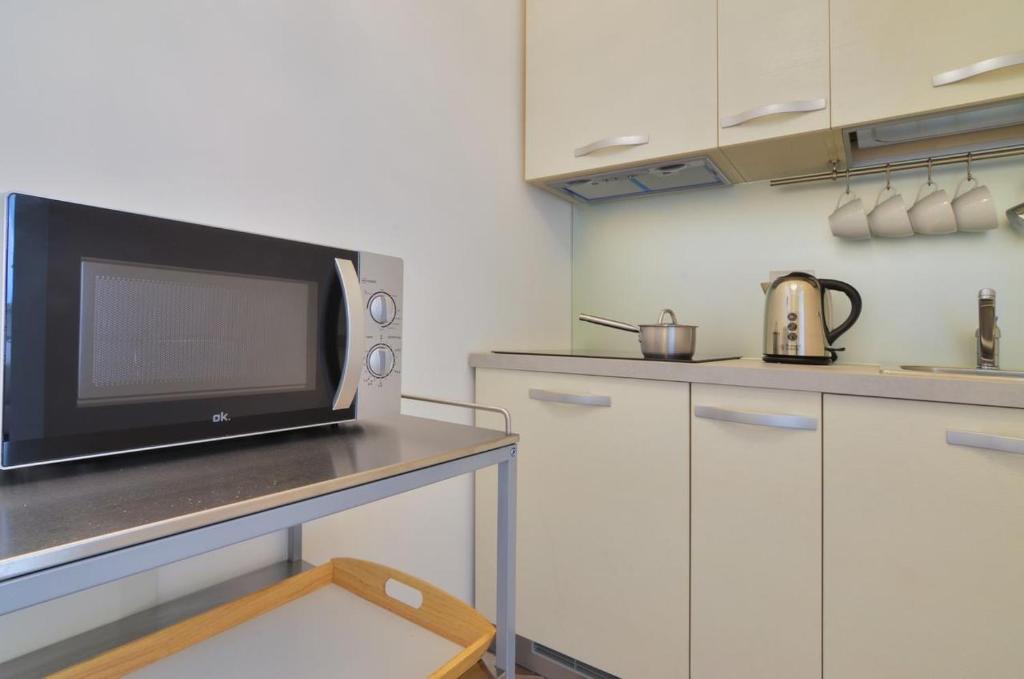 Villa Massari - Apartment With Garden View