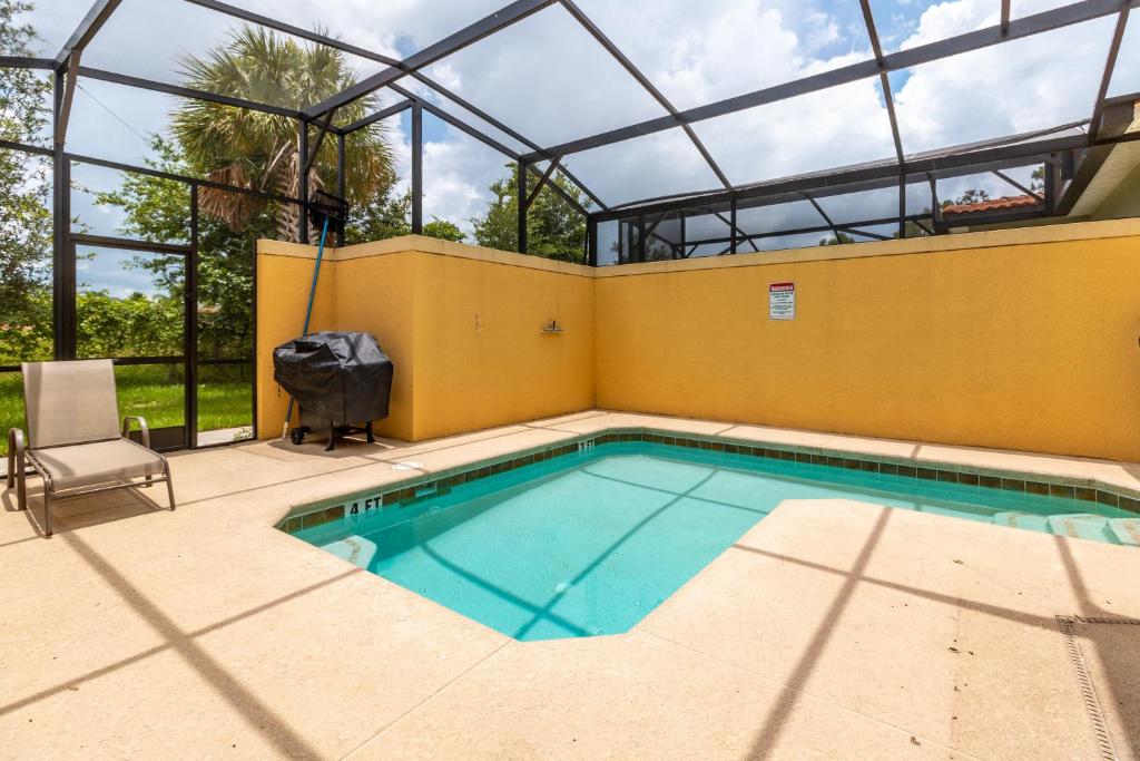 4 Bedrooms - 3 Bathrooms - Paradise Palms 2903 Bp - Four-Bedroom Holiday Home
