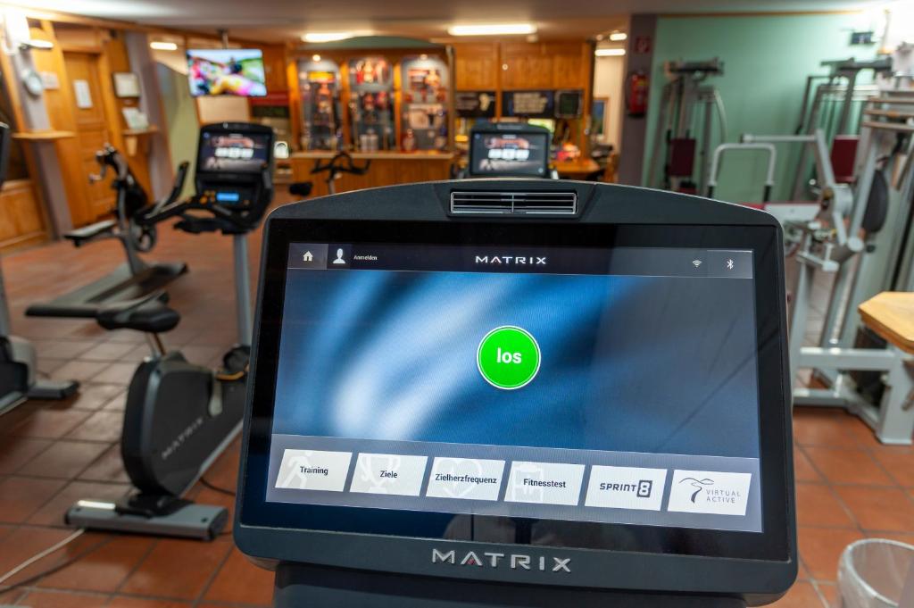 Fitness centrum a/nebo fitness zařízení v ubytování Moving Rooms