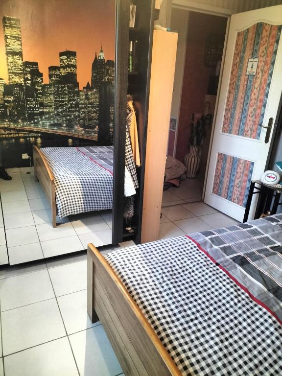 Fotografia z galérie ubytovania 24 heures du mans 58 rue principale à ruaudin 72230 v destinácii Ruaudin
