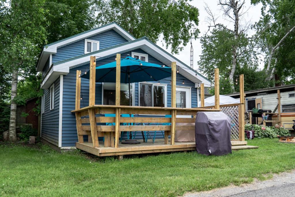 Stoneburg Cove Cottages - Chalet 11