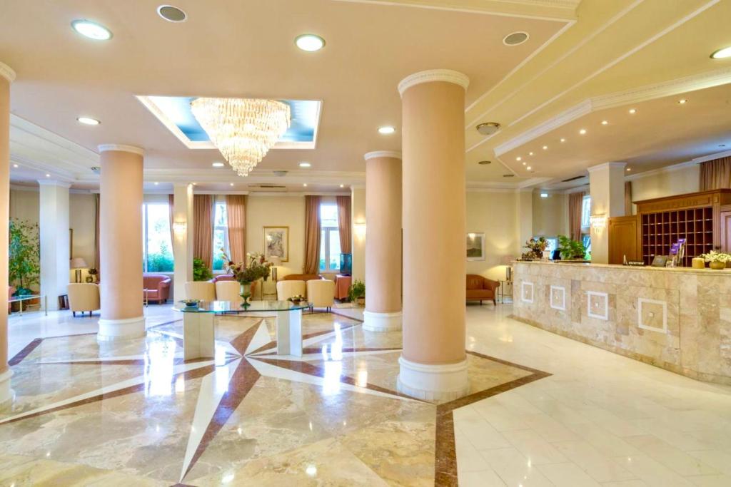 Fotografie z fotogalerie ubytování Hotel Philippos Livadeia v destinaci Livadia