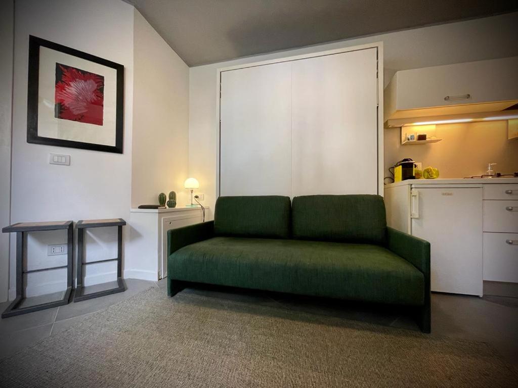 A kitchen or kitchenette at Casetta