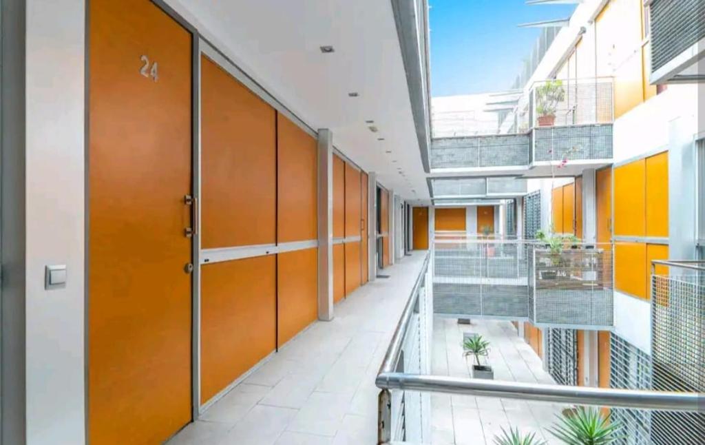 Zdjęcie z galerii obiektu Apartamento con encanto y parking Trinidad 21 w Maladze