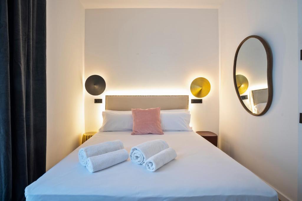 Hotel Casa Trafalgar Barcelona - 1