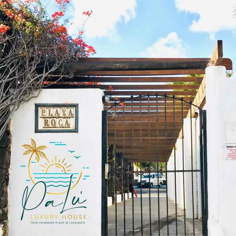 Fotografie z fotogalerie ubytování Luxury Sea Apartment Lanzarote PaLù Holiday House v destinaci Costa Teguise