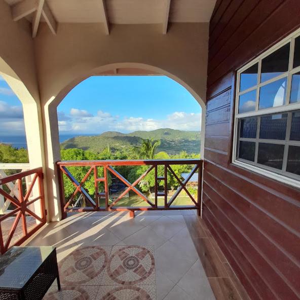 Fotografie z fotogalerie ubytování Eden Crest Villa v destinaci Anse La Raye