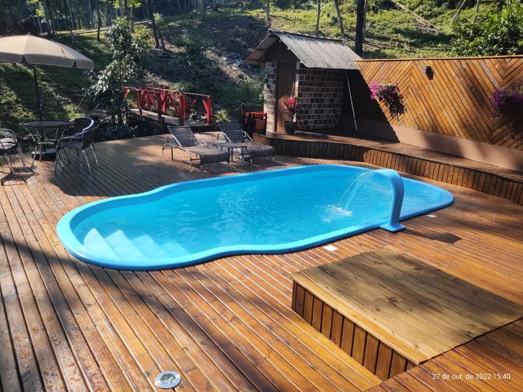 Bazén v ubytování Cabanas dos Plátanos nebo v jeho okolí