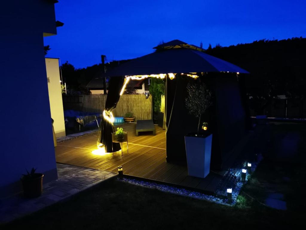 Foto sihtkohas Choteč asuva majutusasutuse Sunset soul apartment & sauna galeriist