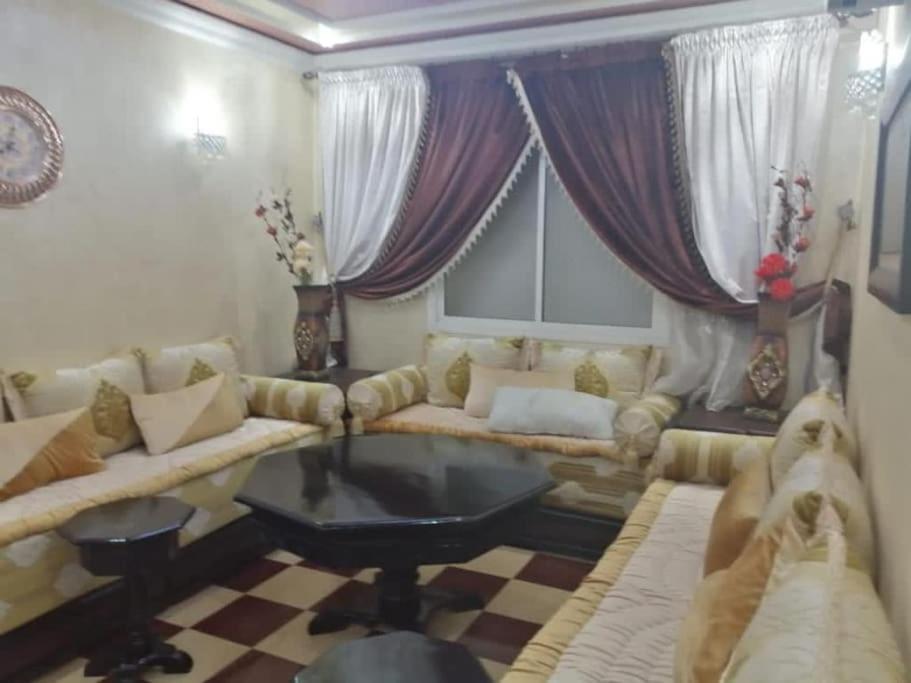 Χώρος καθιστικού στο Prestige, Luxe au Centre Ville