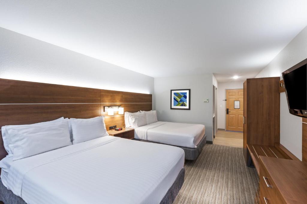 Holiday Inn Express & Suites Tulsa S Broken Arrow Hwy 51 by IHG - Habitación Estándar Con Dos Camas Queen