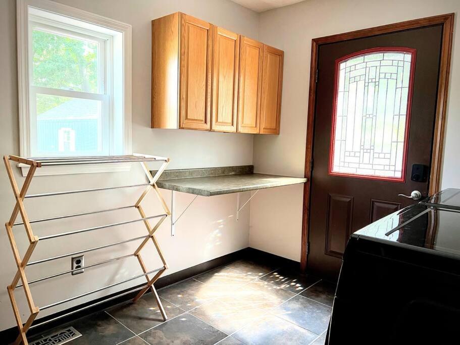 Private Dog Friendly Cottage with Hot Tub, Muskegon (updated prices 2024)