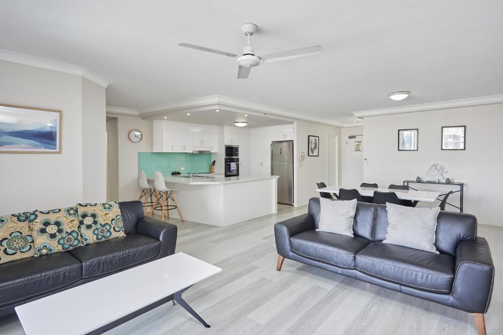 Crown Tower by Serain Residences - Three-Bedroom Apartment