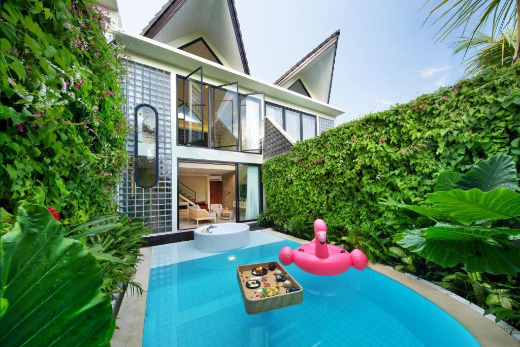 Bazén v ubytování Astera Luxury Resort & Spa Canggu by Ini Vie Hospitality nebo v jeho okolí
