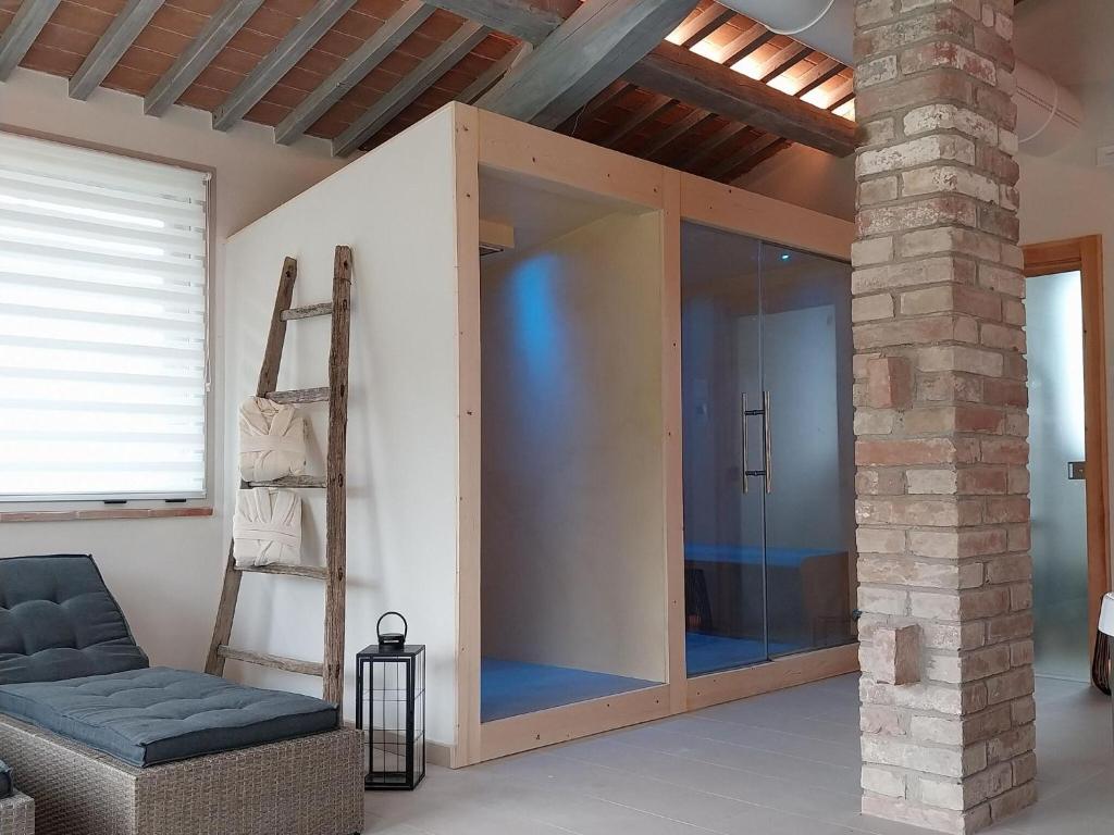 Posedenie v ubytovaní Elegant Apartment Retreat in Todi